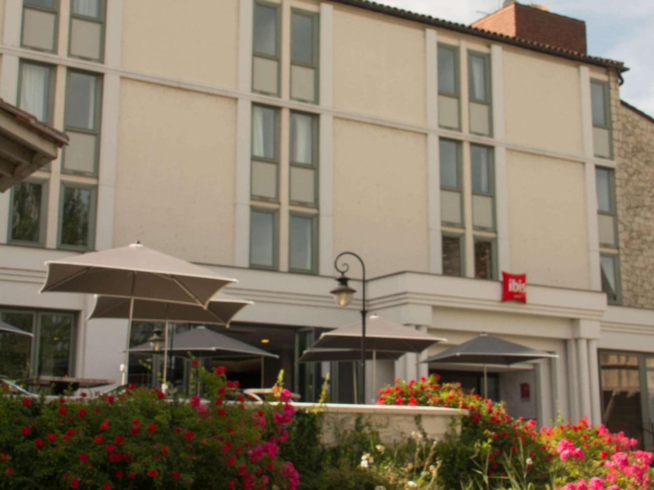 Ibis Centre 3*